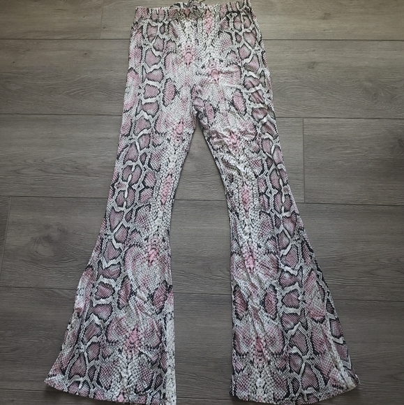 Snake print high-waisted stretchy flare pants - Picture 3 of 4